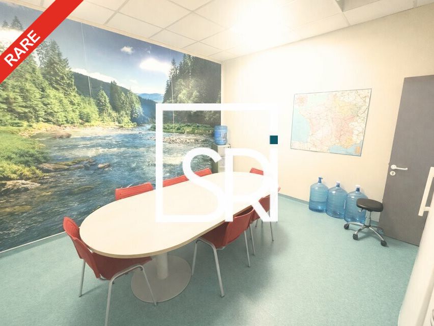 Location bureaux 111 m² divisibles à partir de 10 m²