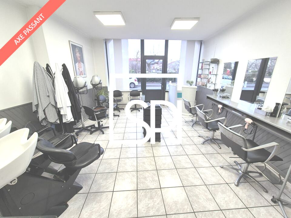 Vente local commercial 40.02 m² non divisibles