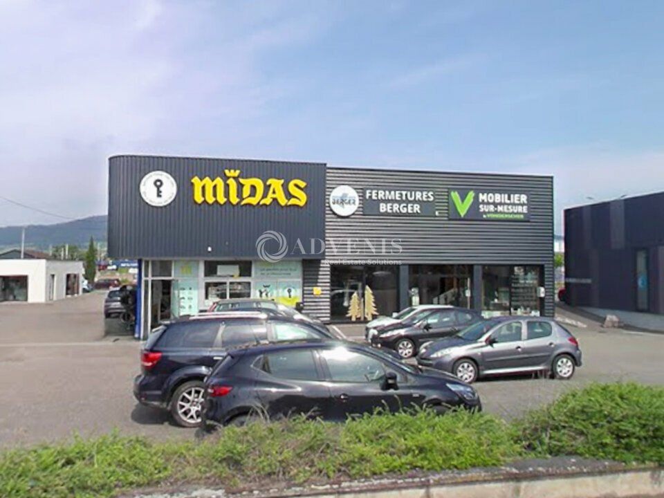 Location local d''activites 388 m² non divisibles