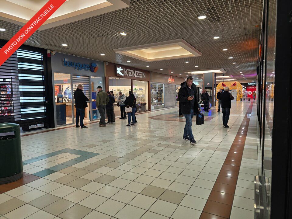 Location local commercial 142 m² non divisibles