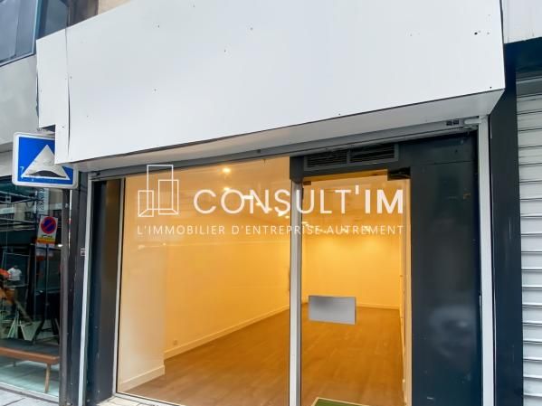 Location local commercial 24 m² non divisibles