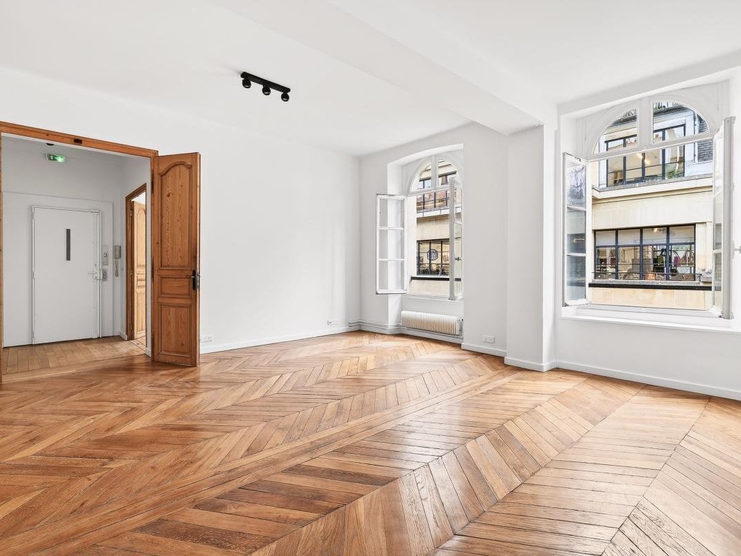 Location bureaux 90 m² non divisibles