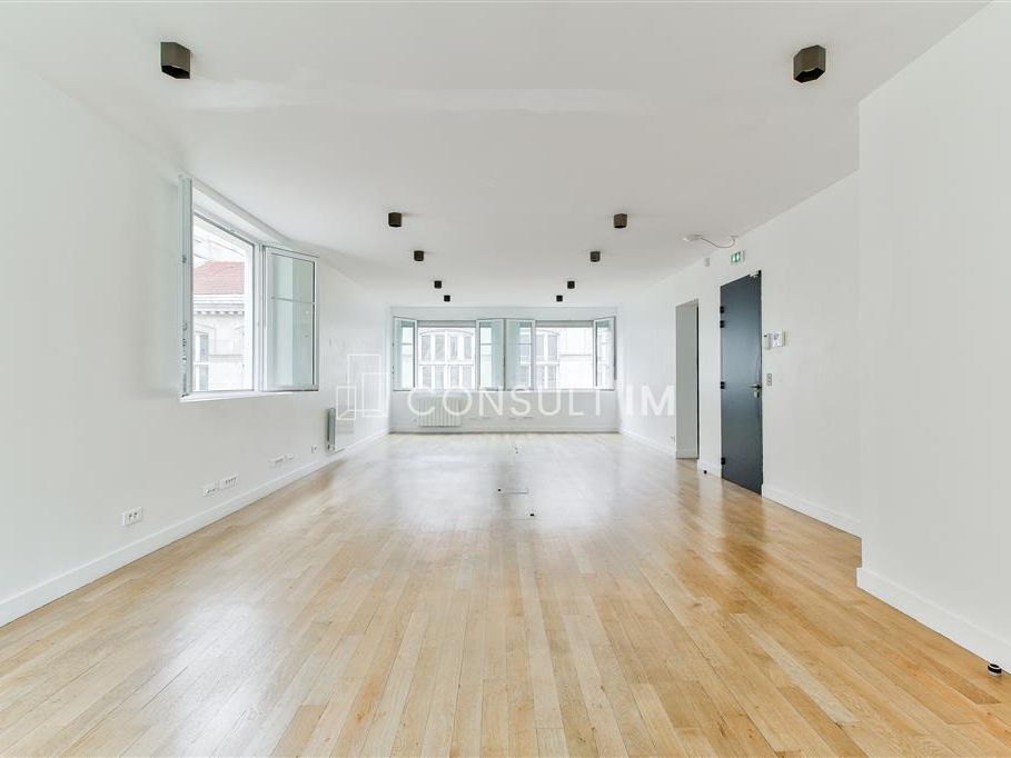 Location bureaux 90 m² non divisibles
