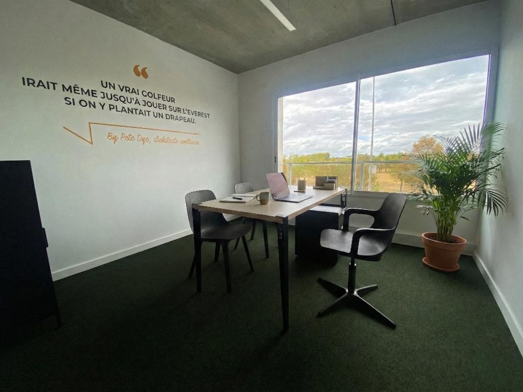 Location bureaux 11 m² non divisibles