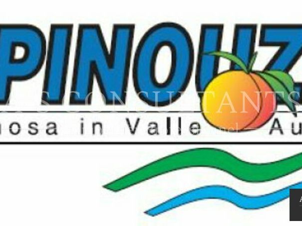 EPINOUZE (26210) à vendre locaux avec mezzanine surface total de 195 m² situé proche des grands axes avec stationnements devant le bâtiment.