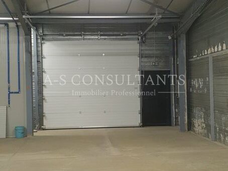 Location activité/entrepôt - 200 m²