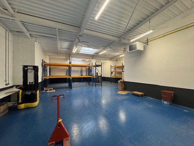 Location local 516 m² à Andrézieux-Bouthéon