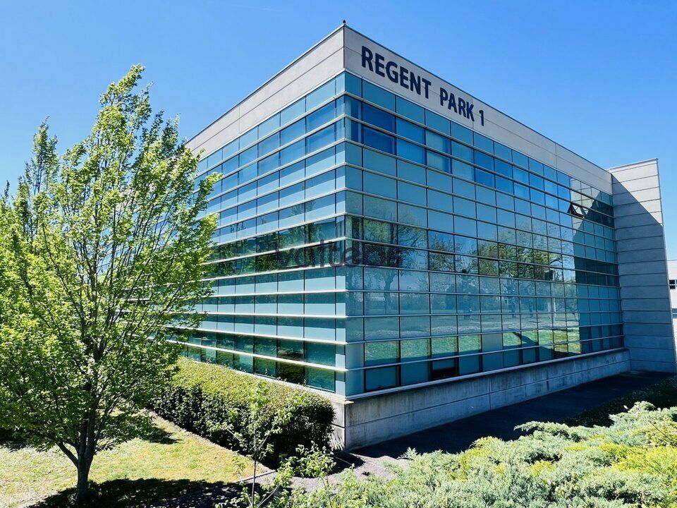 Location bureaux 2575 m² divisibles à partir de 146 m²