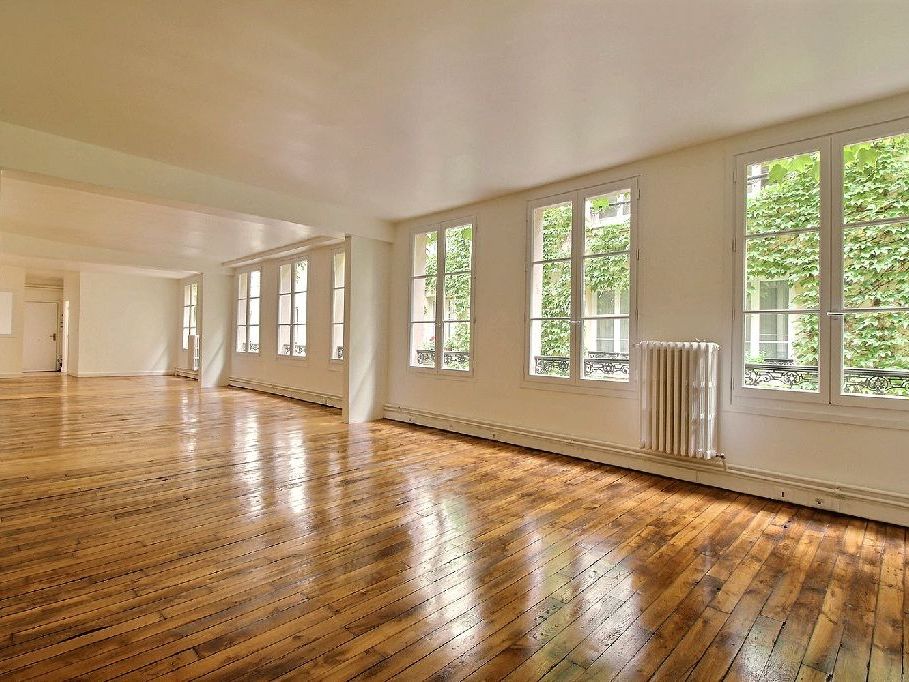 Location bureaux 96 m² non divisibles