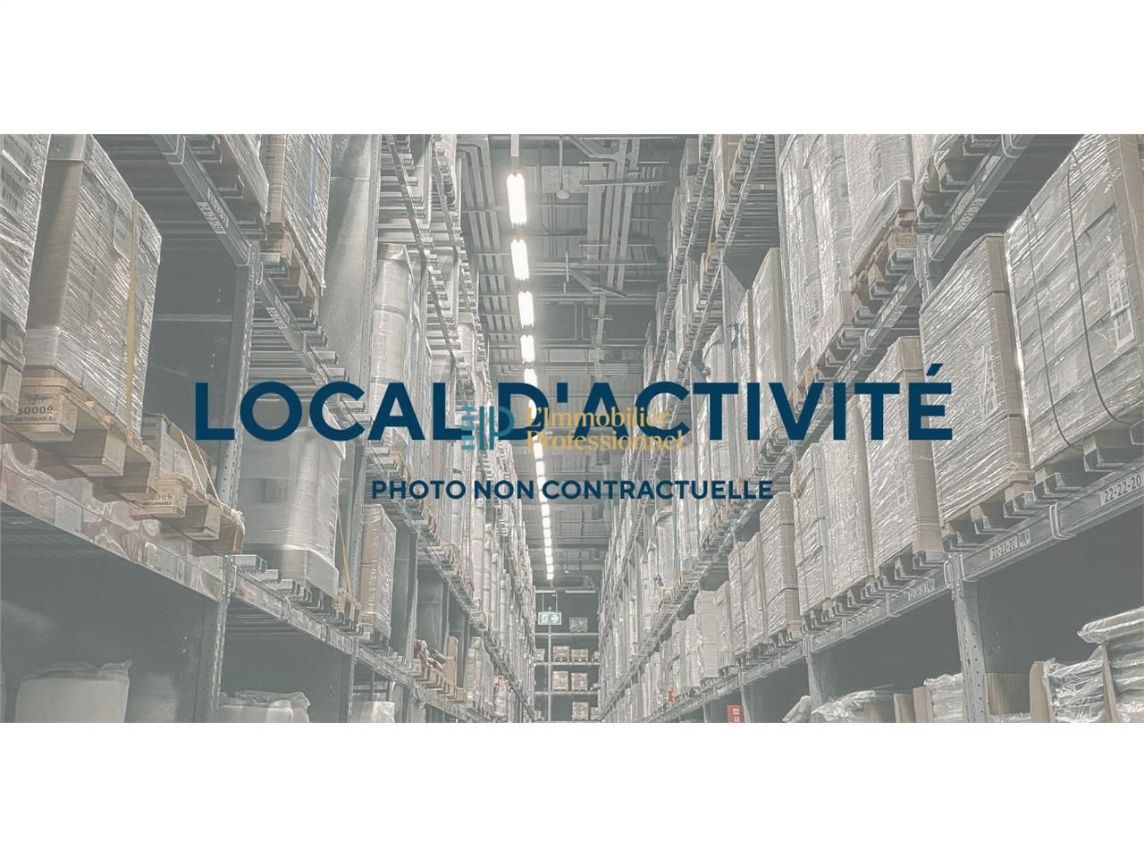 Vente local 1190 m² à Combrit