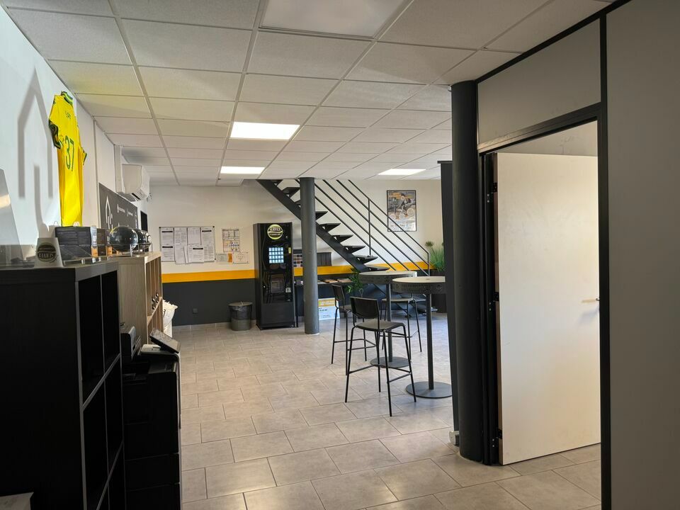 Vente local d''activites 565 m² non divisibles