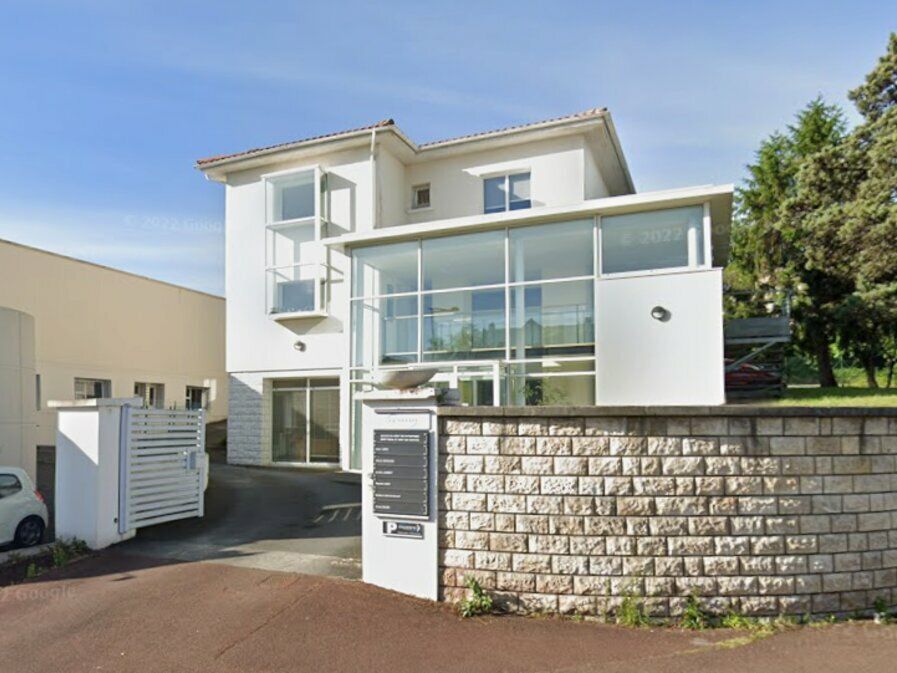 Vente bureaux 300 m² non divisibles