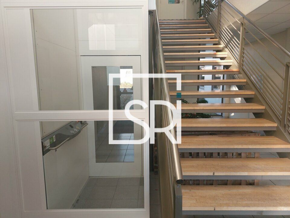 LOCATION BUREAUX - A PARTIR DE 152 M² - QUARTIER LA PARDIEU - 63170 AUBIERE