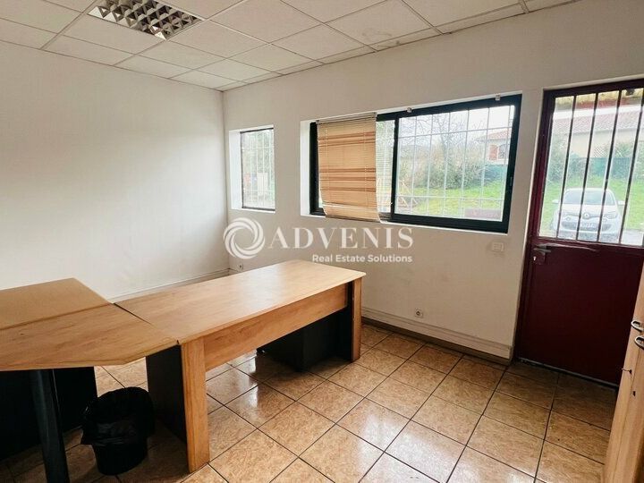 Location bureaux 250 m² non divisibles