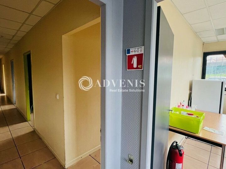 A LOUER - BUREAUX - 250 M²