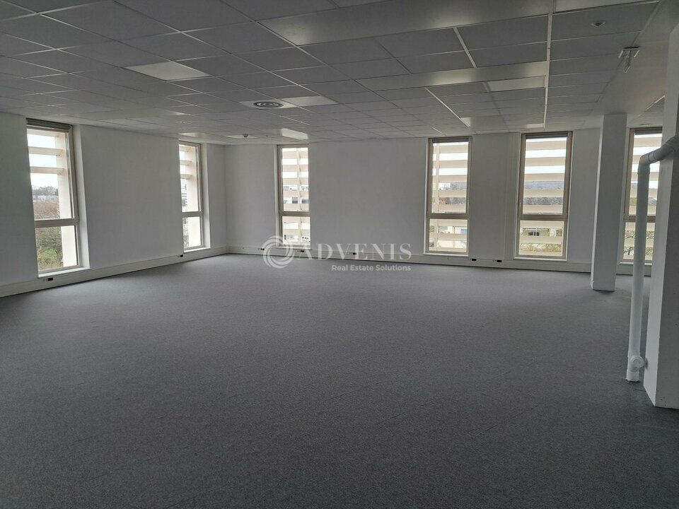 Bureaux d'environ 115 m² disponibles immédiatement à la location sur Tours Nord