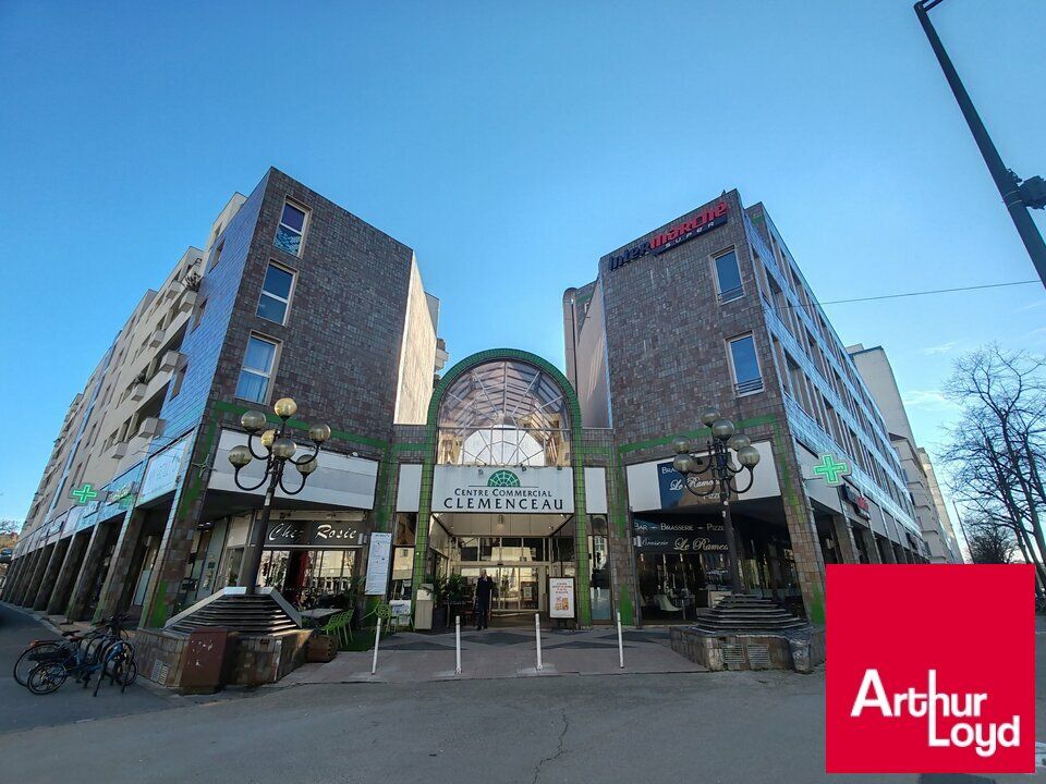 Vente local commercial 184 m² non divisibles