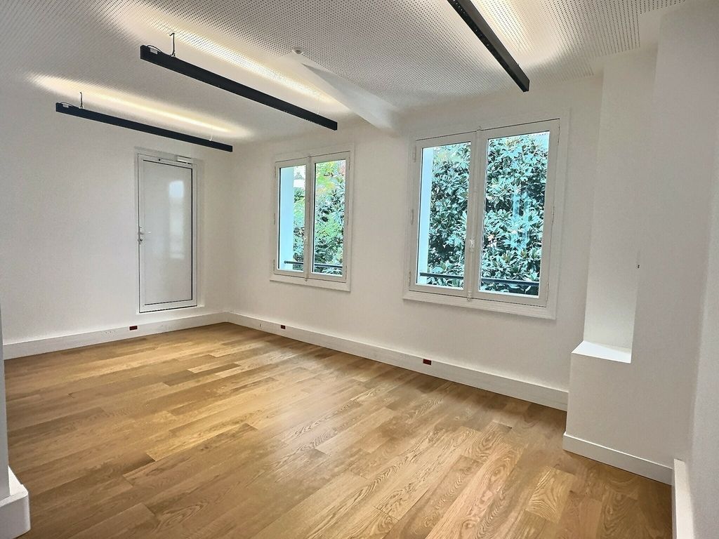 Location bureaux 83 m² divisibles à partir de 83 m²