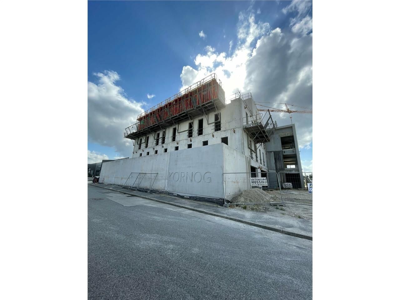  A VENDRE - BUREAUX - VANNES OUEST