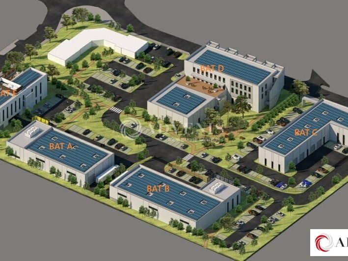 Location local d''activites 8156 m² divisibles à partir de 153 m²
