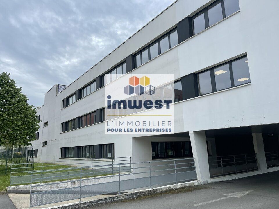 A LOUER - BUREAUX - PENTAGONE 2 - SAINT GREGOIRE