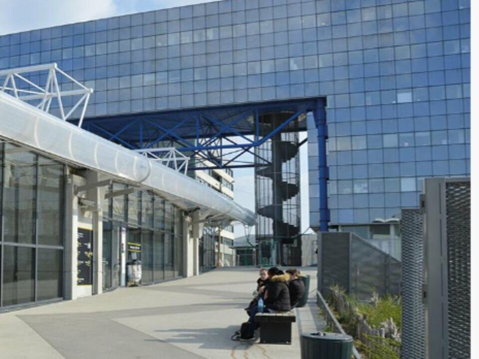 Location bureaux 215 m² non divisibles