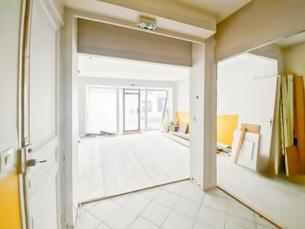 Location local commercial 50 m² non divisibles