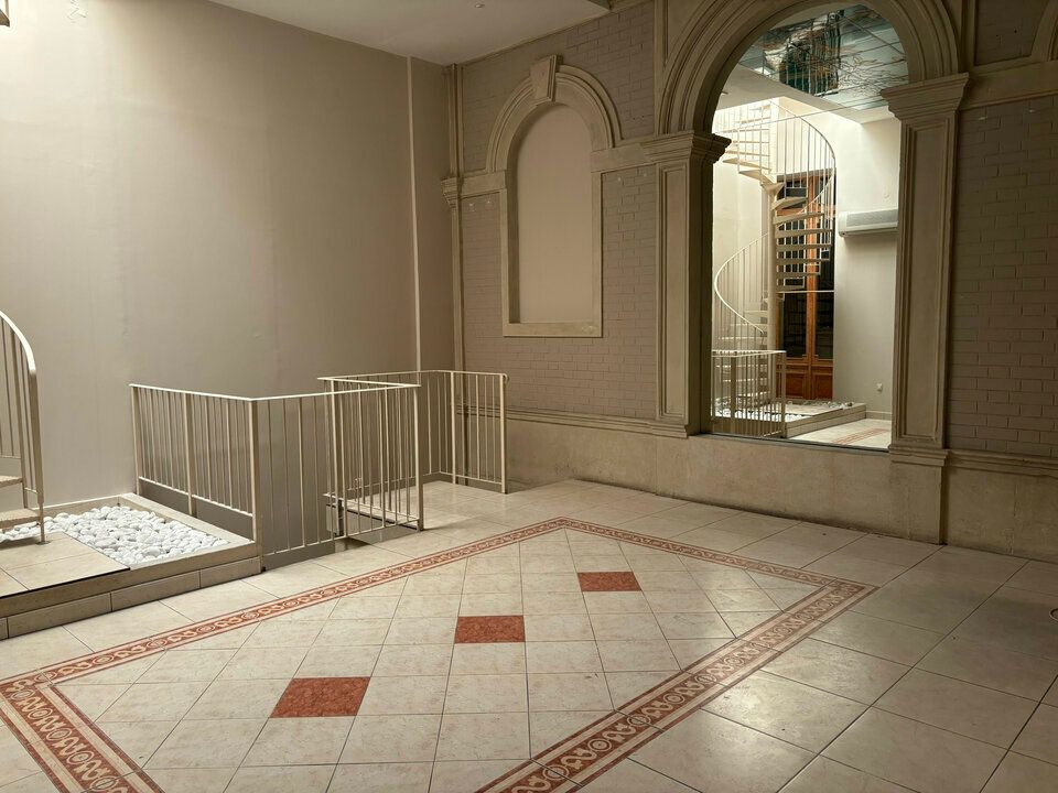 VENTE BUREAU / LOCAL COMMERCIAL 250m² A MARSEILLE