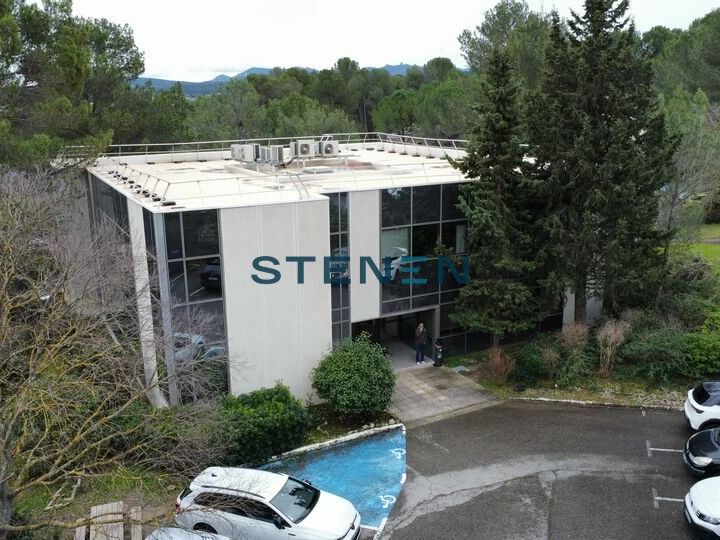 Location bureaux 204 m² non divisibles