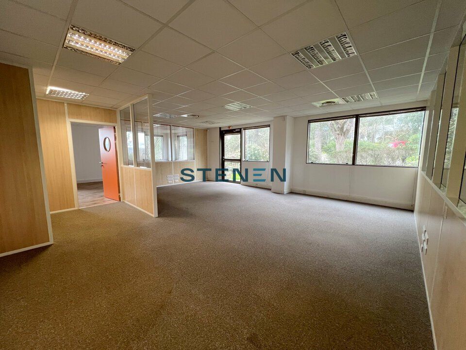 LOCATION-BUREAUX-AIX-EN-PROVENCE-204M²