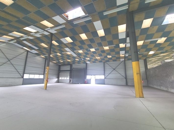 Local d'activité de 630 m² à louer - Béziers Ouest