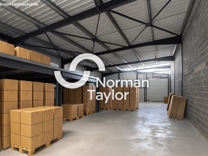 Location local d''activites 296 m² non divisibles