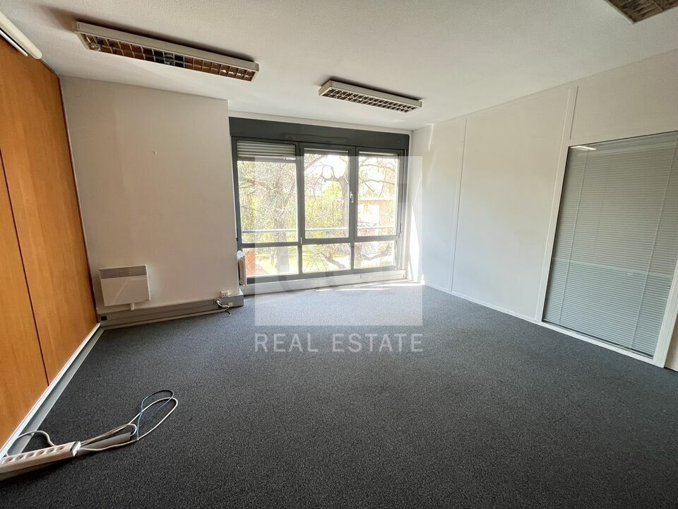 À LOUER – BUREAUX AMÉNAGÉS – LYON 3ème / MÉTRO SANS SOUCI