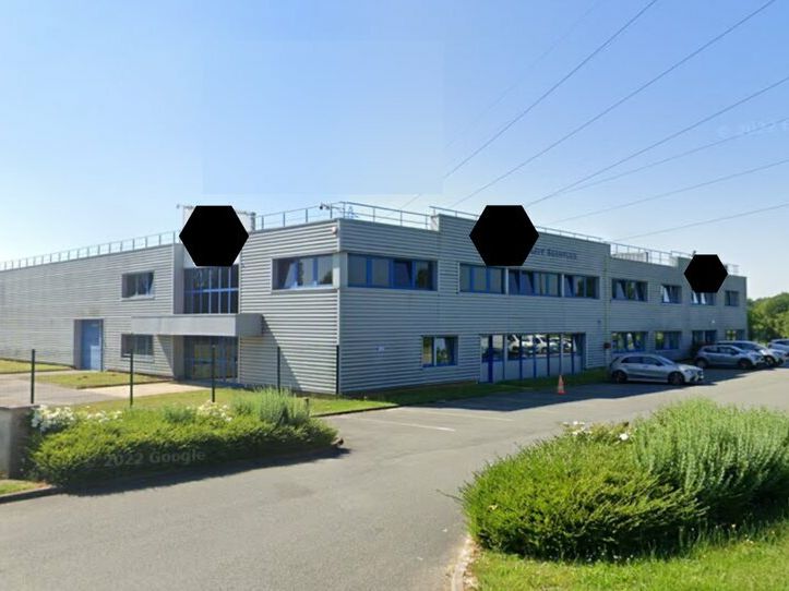 Location local d''activites 1470 m² non divisibles