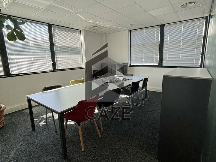 BUREAUX A LOUER PESSAC