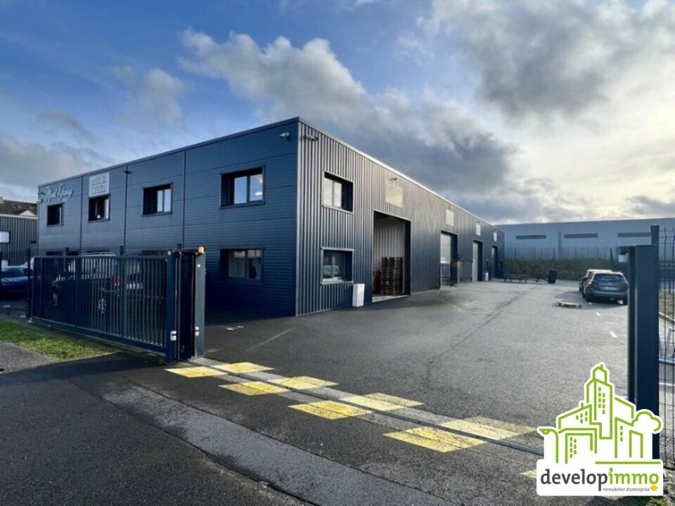 Location local d''activites 150 m² non divisibles