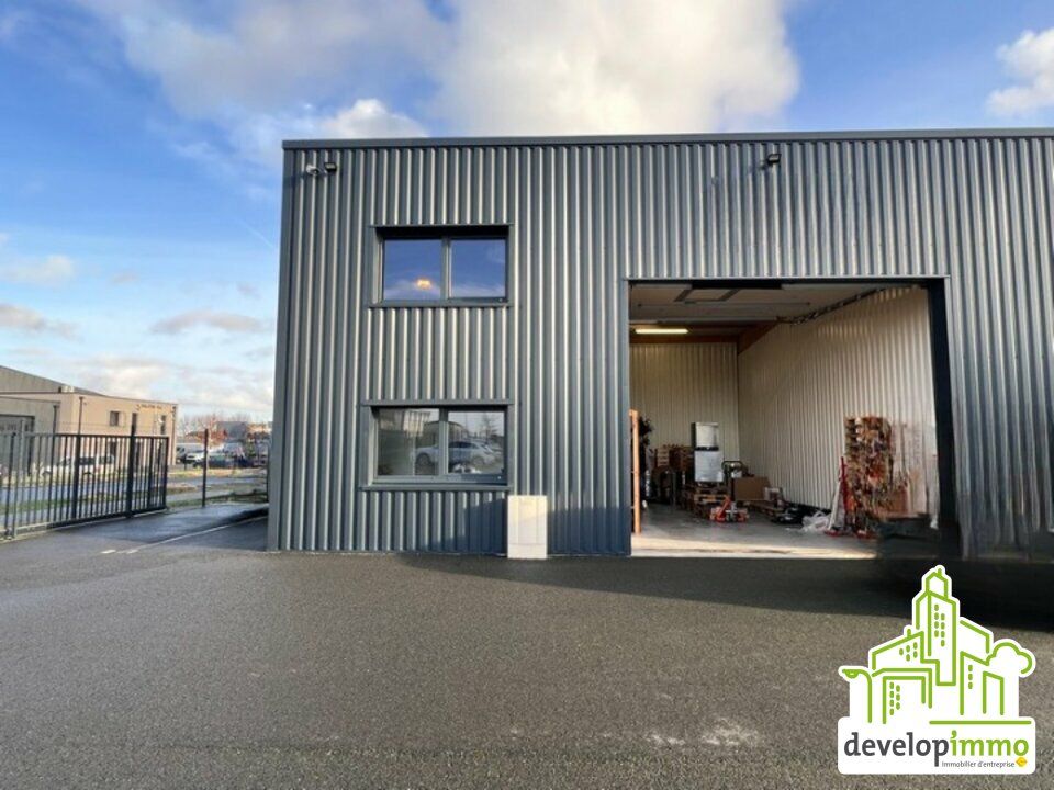 Local mixte bureau activité avec mezzanine 