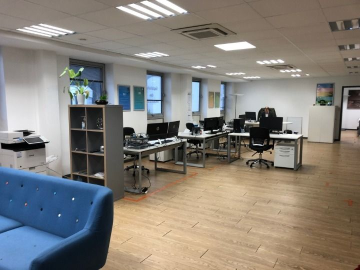 Location bureaux 150 m² non divisibles