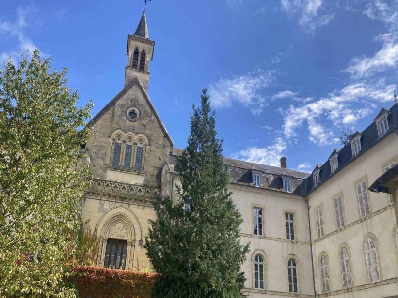 Vente local commercial 3410 m² non divisibles