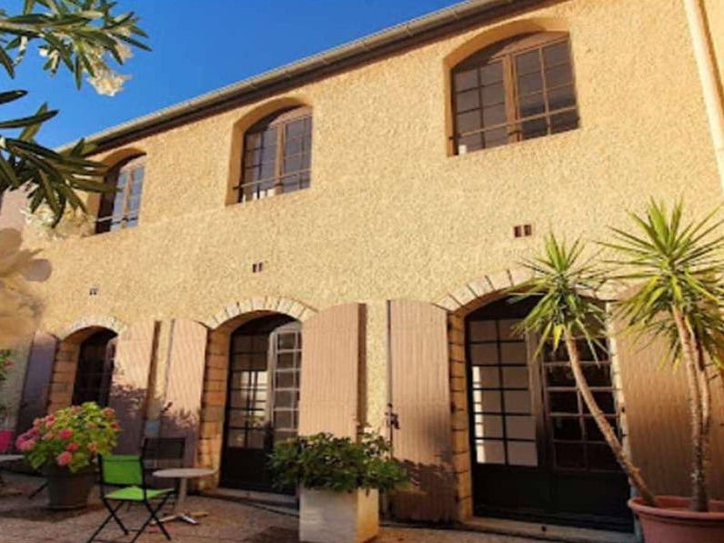 Vente local commercial 2200 m² non divisibles