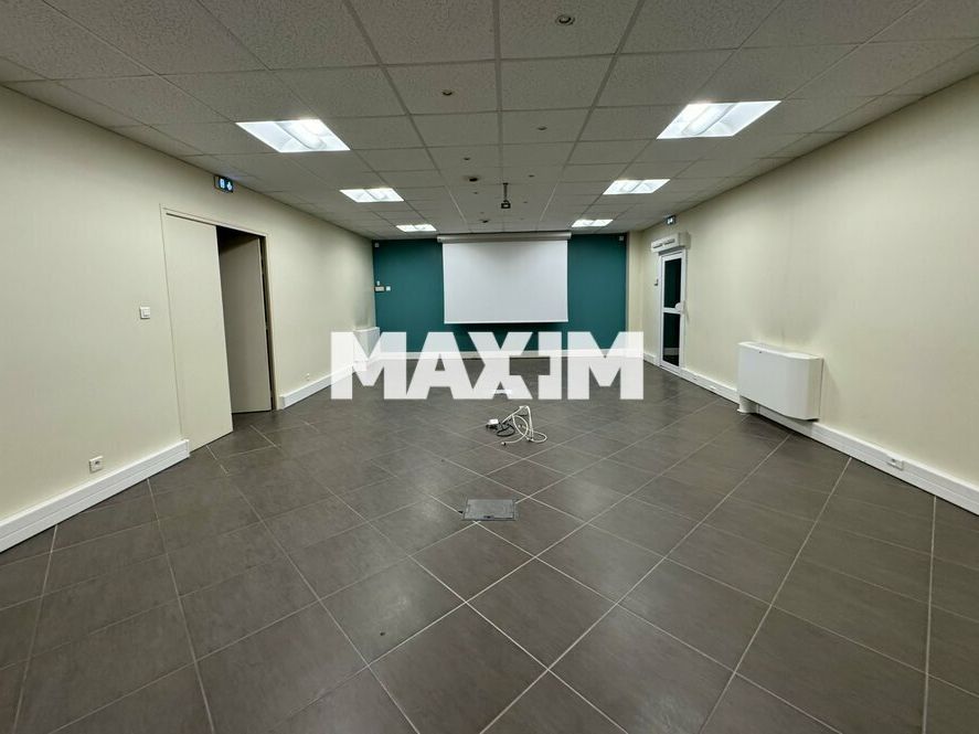 Location bureaux 244 m² non divisibles