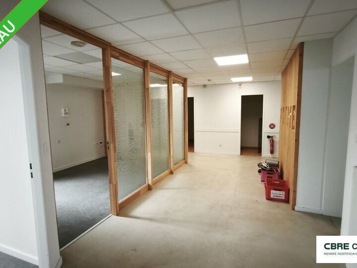 Location bureaux 350 m² non divisibles