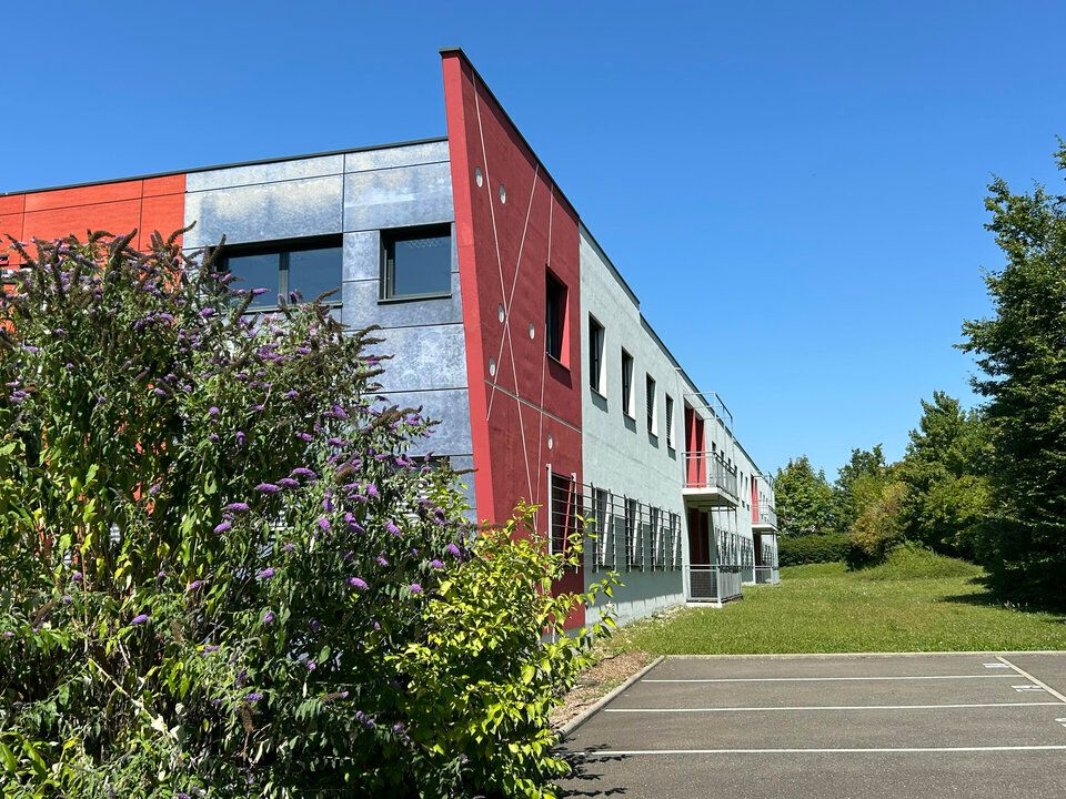 Vente bureaux 196 m² non divisibles