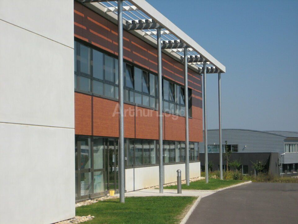 Location bureaux 464 m² divisibles à partir de 195 m²