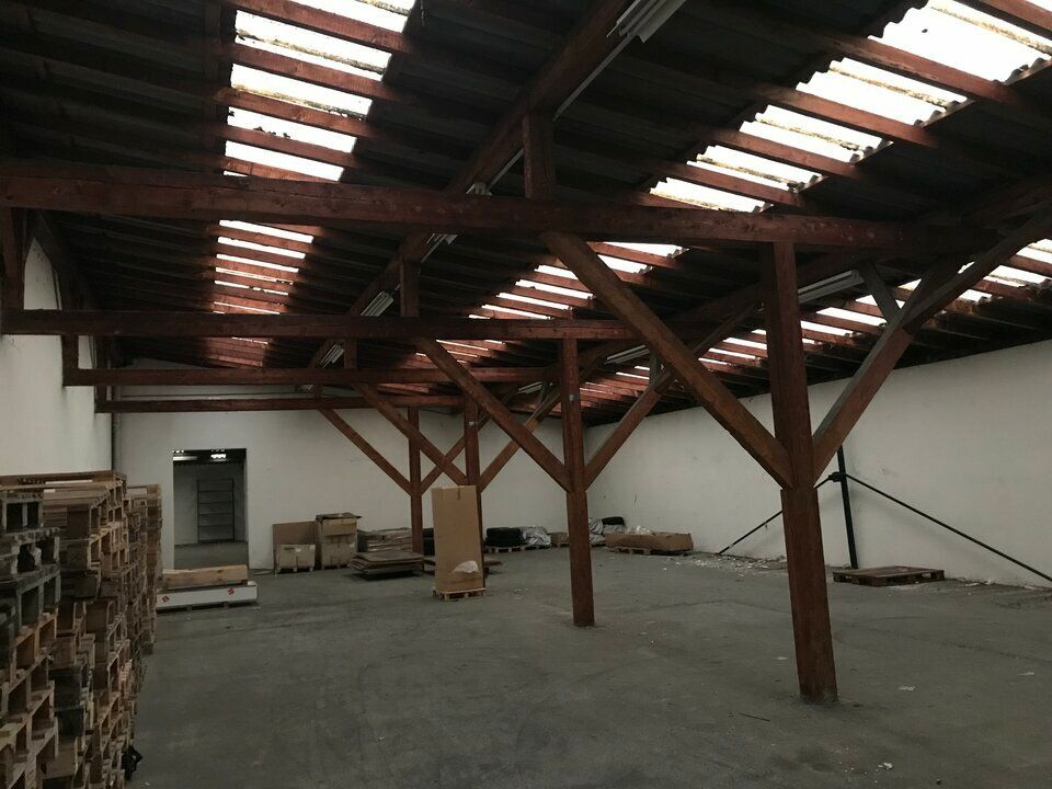 Location local d''activites 1770 m² divisibles à partir de 1770 m²