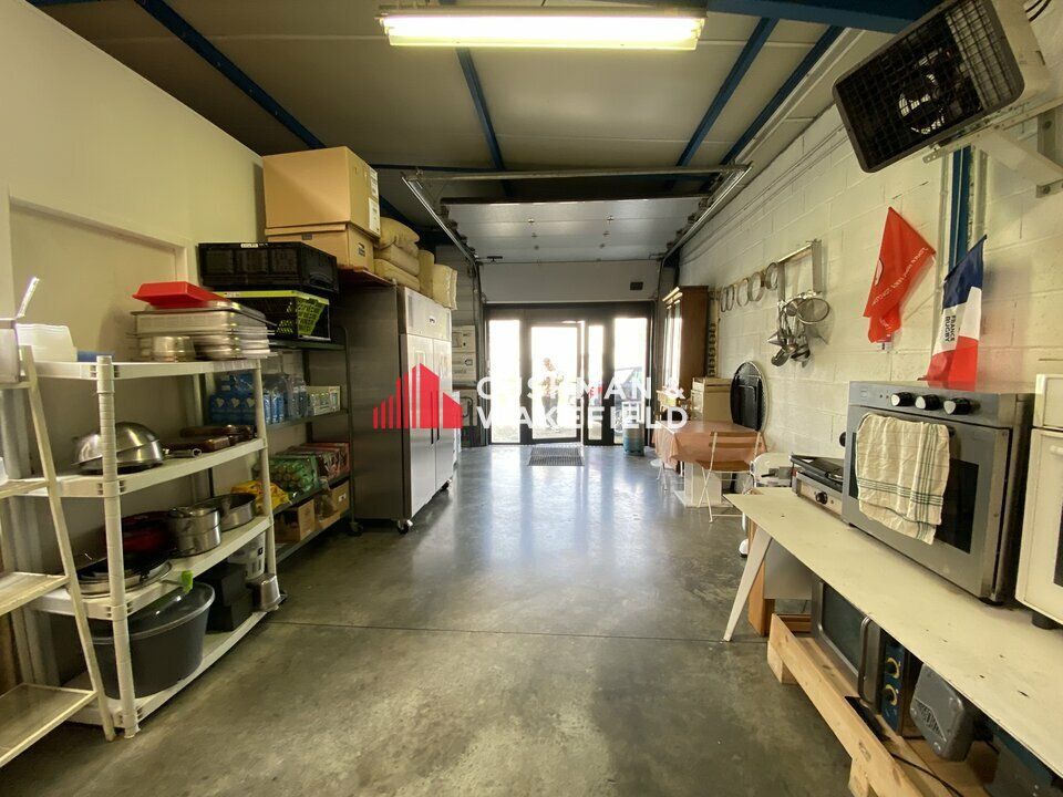 Location activité/entrepôt - 63 m²