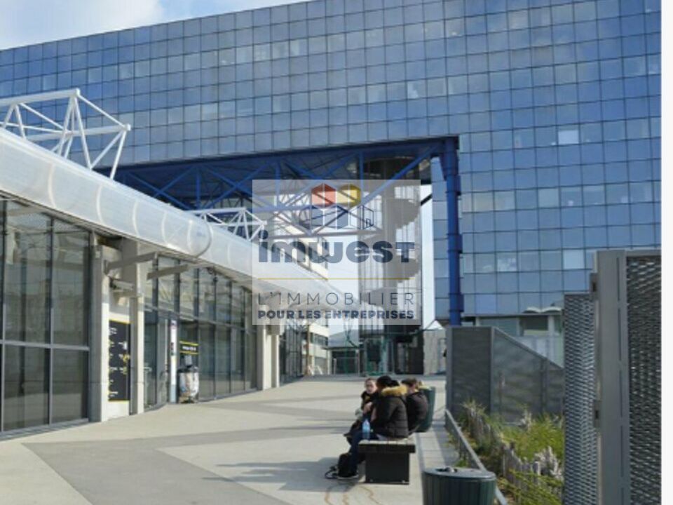 EURORENNES - A  louer BUREAUX NEUF