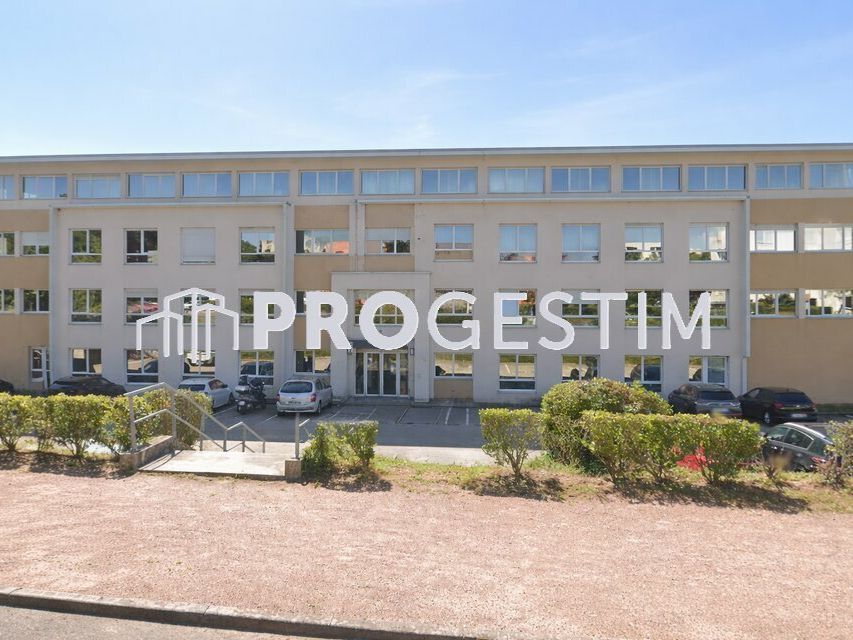 Location bureaux 105.65 m² non divisibles