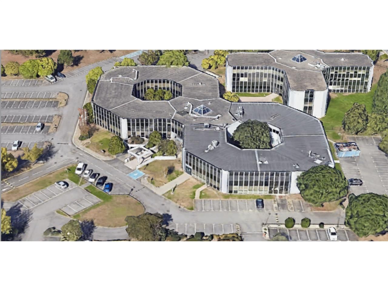 Location bureaux 700.00 m² à TOULOUSE