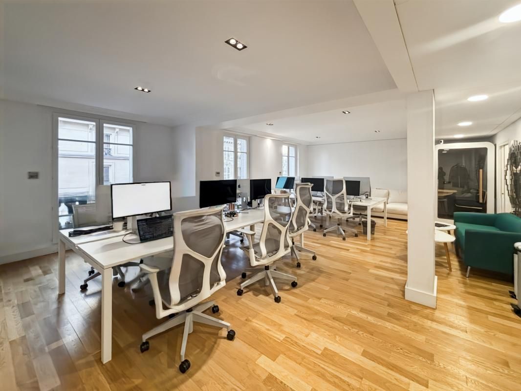 Location bureaux 70 m² non divisibles